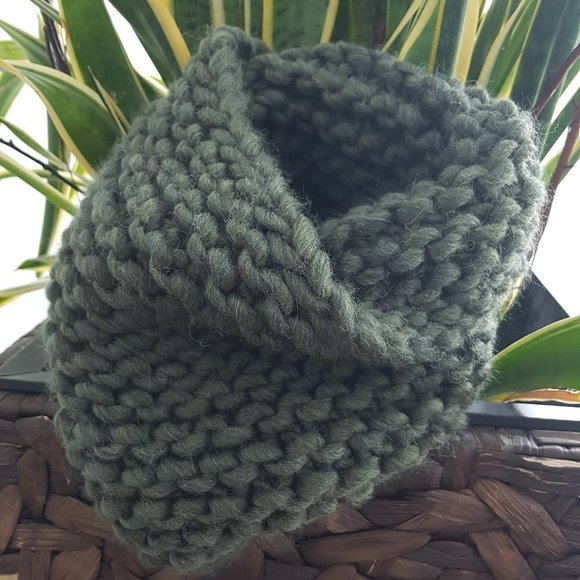 Wool winter set, army green, sweater with matching hat and tubular scarf, - Picture 4 of 11